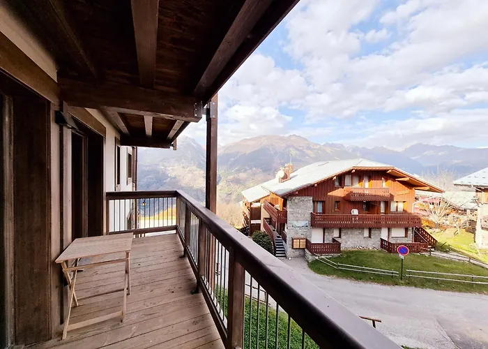 Au Coeur De Montalbert Avec Balcon Et Parking Prive, Proche Des Pistes - Fr-1-755-33 Lägenhet *